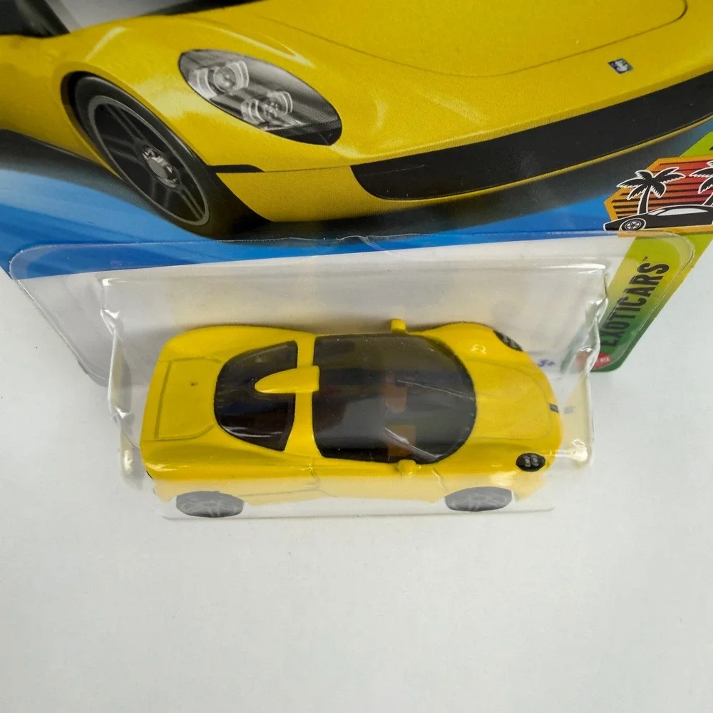 Hot Wheels Gordon Murray Automotive T.33 Yellow HW Exotics 2/10 2025 HYW23 3/250